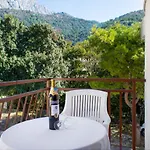 Niko Apartmán