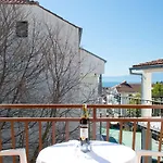 Niko Apartmán