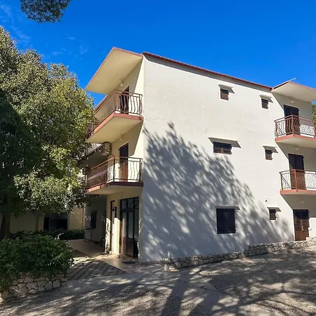 Niko Apartmán
